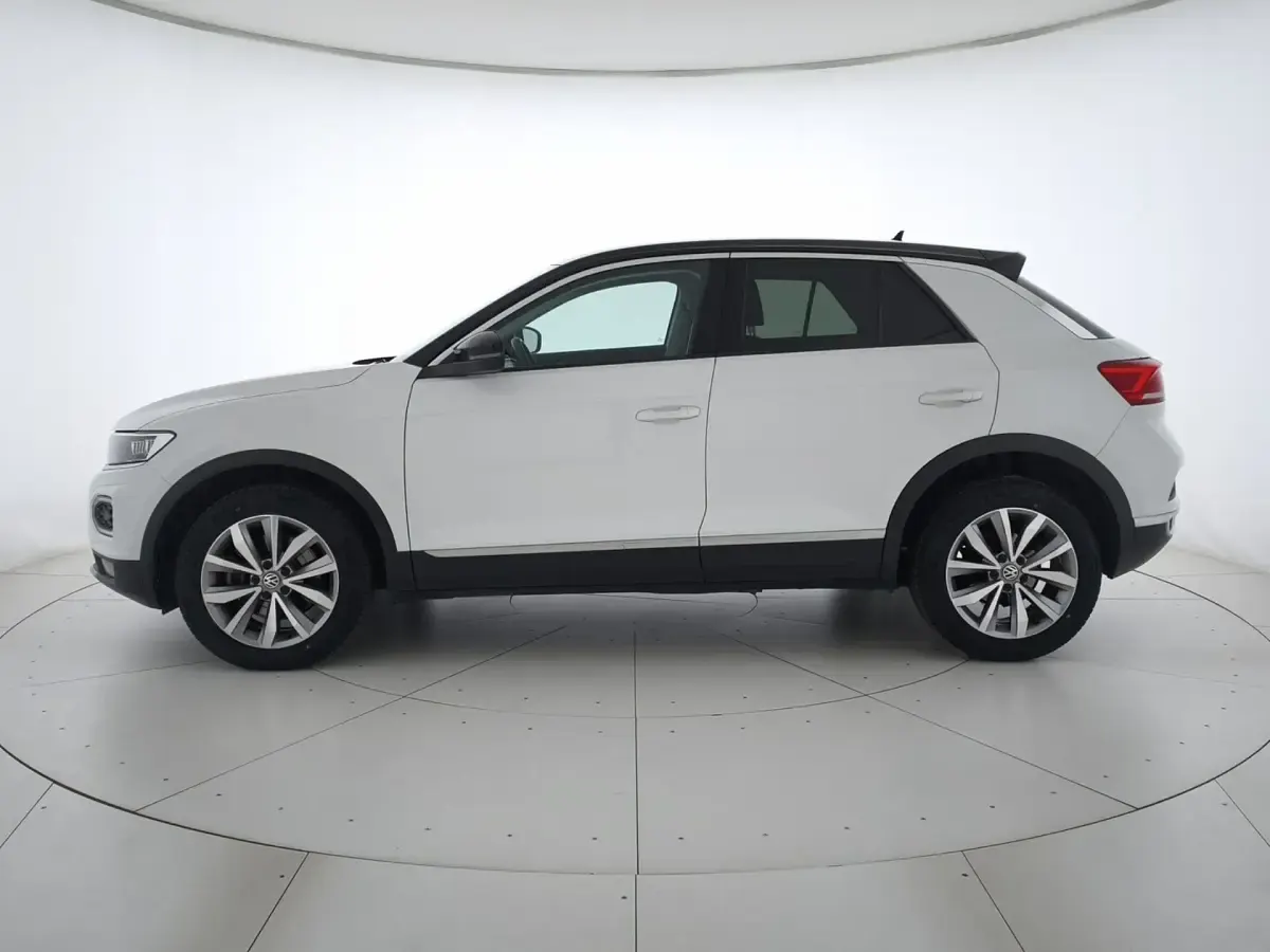 Usata VW T-Roc Style 116 CV (85 kW) 2018 Pure white nero SUV