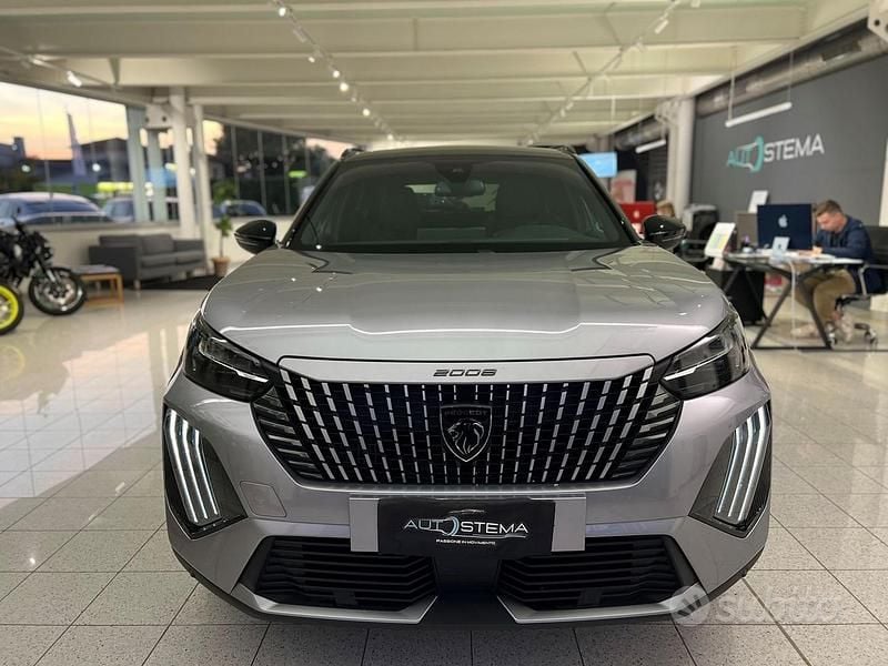 Usata Peugeot 2008 GTi 136 CV (100 kW) 2025 SUV