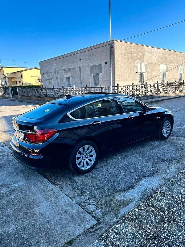 Usata BMW 530 Gran Turismo 2009 Nero Berlina