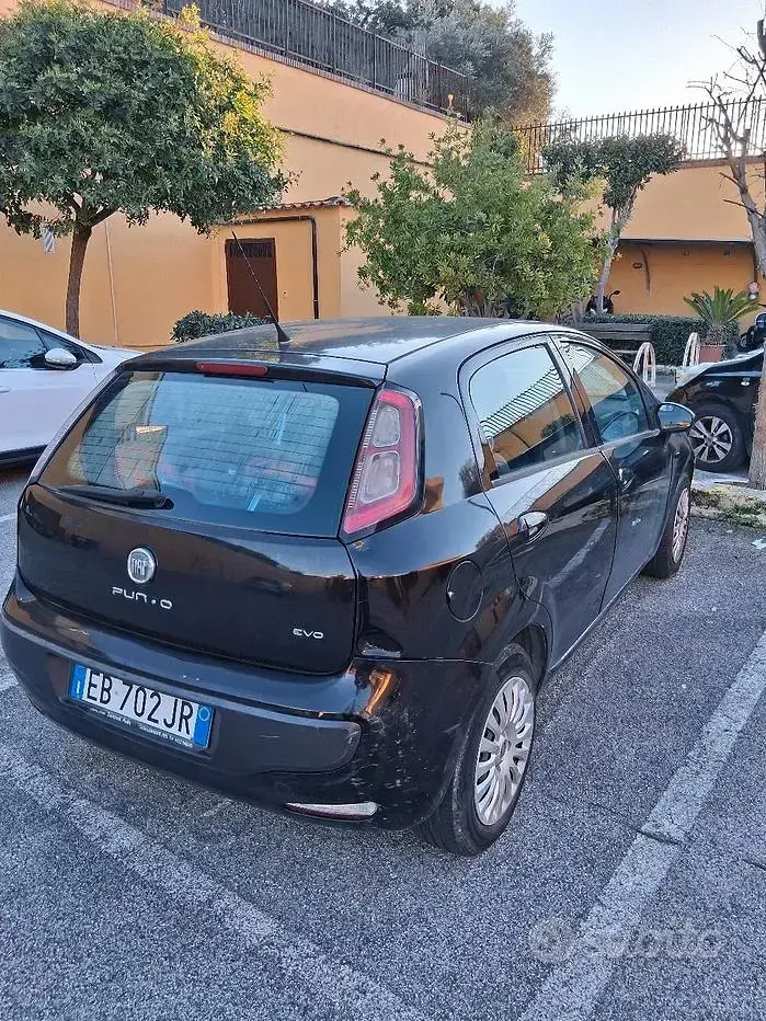 Usata Fiat Punto Evo 77 CV (56 kW) 2011 Utilitaria