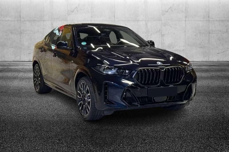 Usata BMW X6 M Sport 381 CV (280 kW) 2023 Nero metallizzato SUV