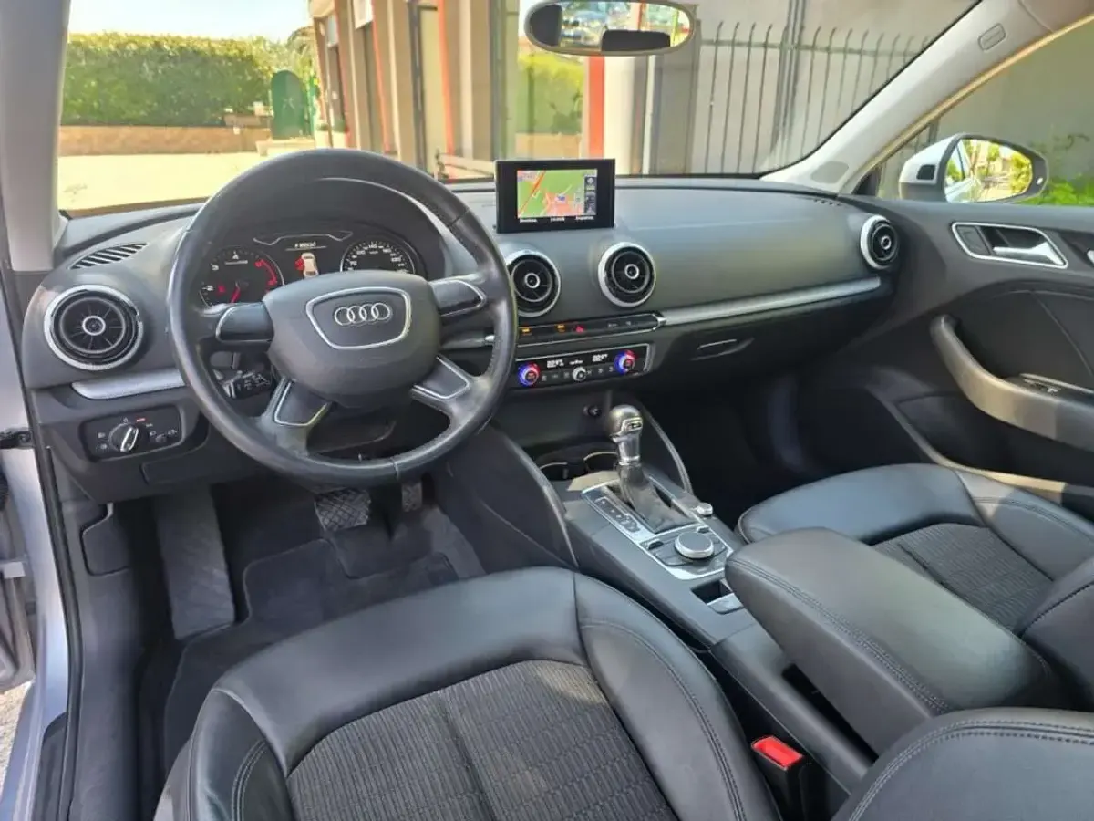 Usata Audi A3 Comfort 150 CV (110 kW) 2014 Argento Berlina