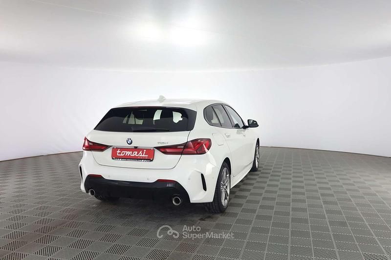 Usata BMW 118 M Sport 150 CV (110 kW) 2024 Bianco Utilitaria