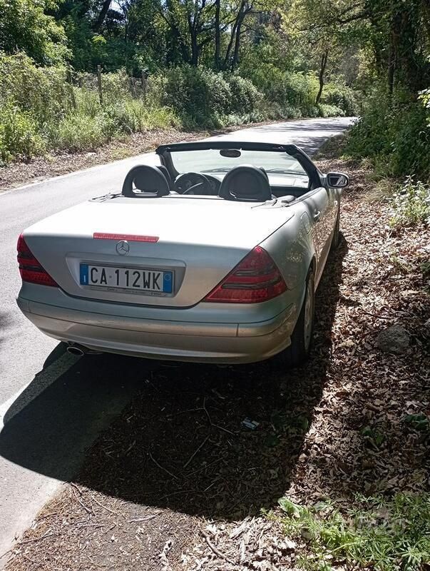Usata Mercedes SLK230 2001 Grigio Cabrio