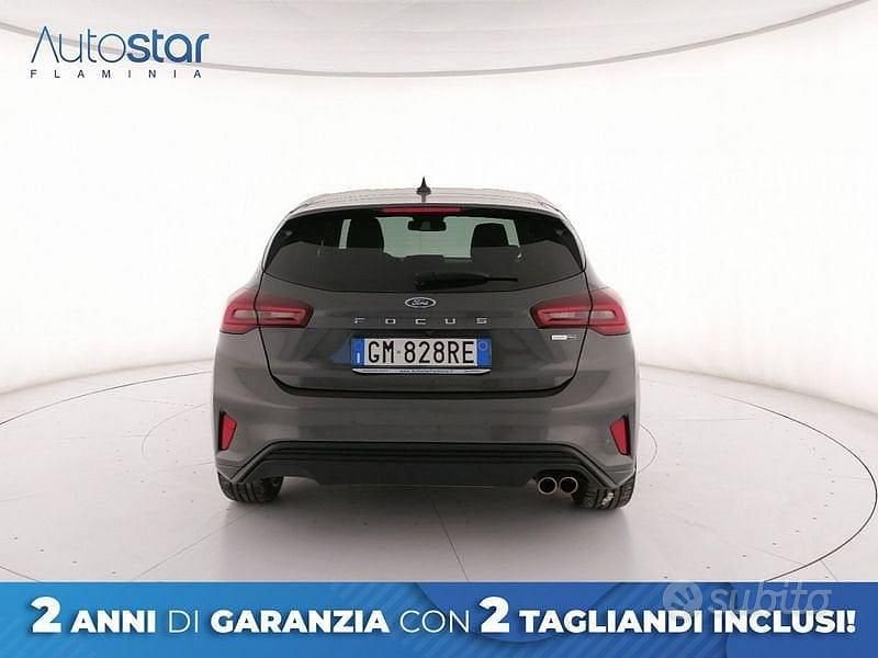 Usata Ford Focus ST-Line 125 CV (91 kW) 2023 Grigio Berlina