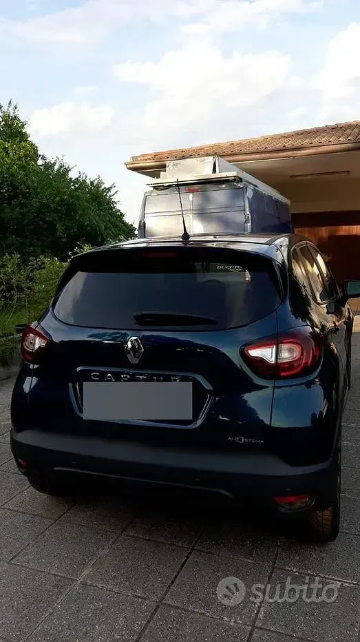 Usata Renault Captur 110 CV (80 kW) 2019 Blu SUV