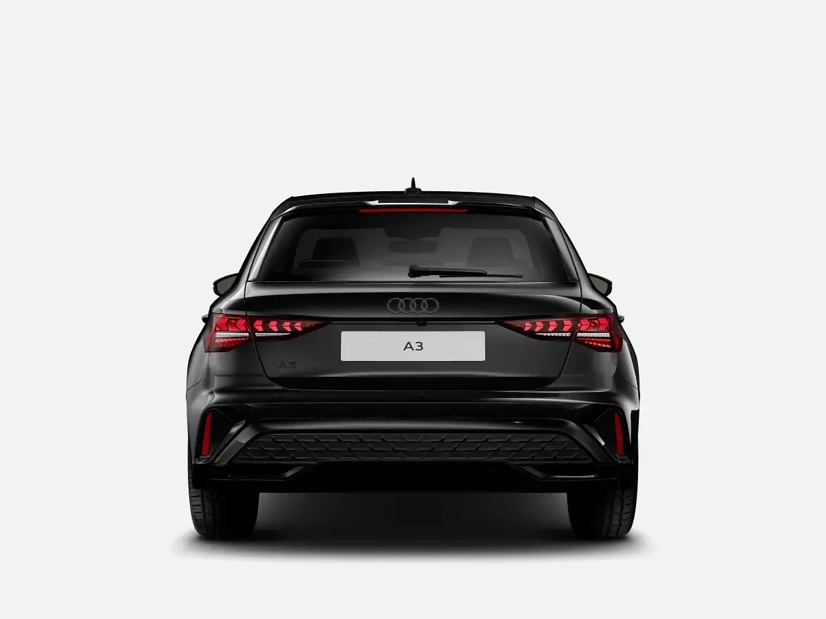 Nuova Audi A3 S-Line 150 CV (110 kW) 2026 Nero mythos metallizzato