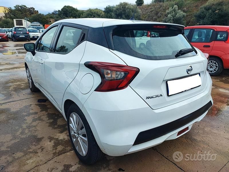 Usata Nissan Micra Tekna 92 CV (67 kW) 2022 Bianco Berlina