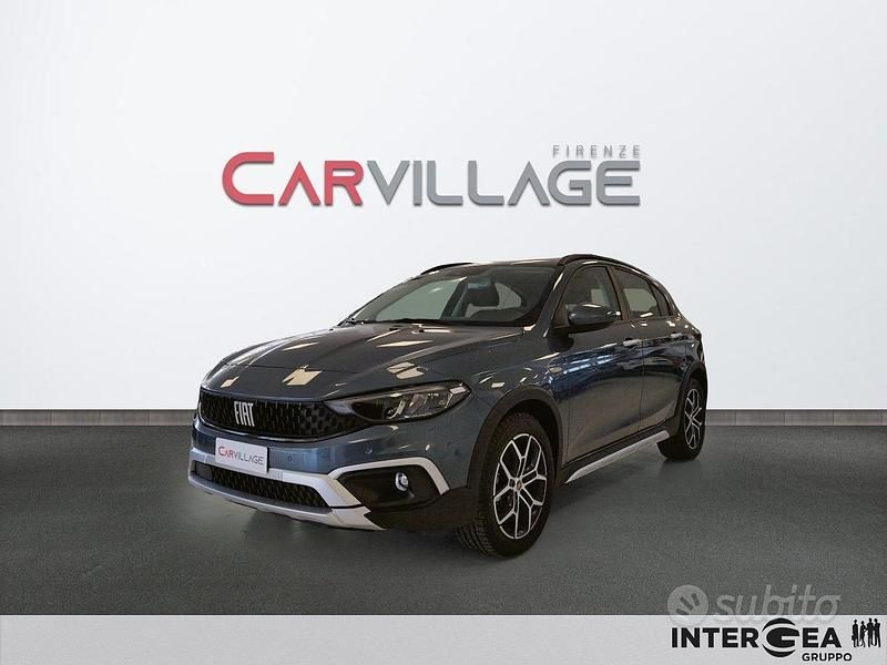 Blu Nuova 2025 Fiat Tipo Tre volumi | 19.900 € (Buon prezzo) - Immagine 1/4