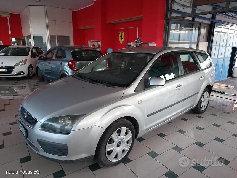 Usata Ford C-MAX Ghia 110 CV (80 kW) 2006 Grigio Monovolume