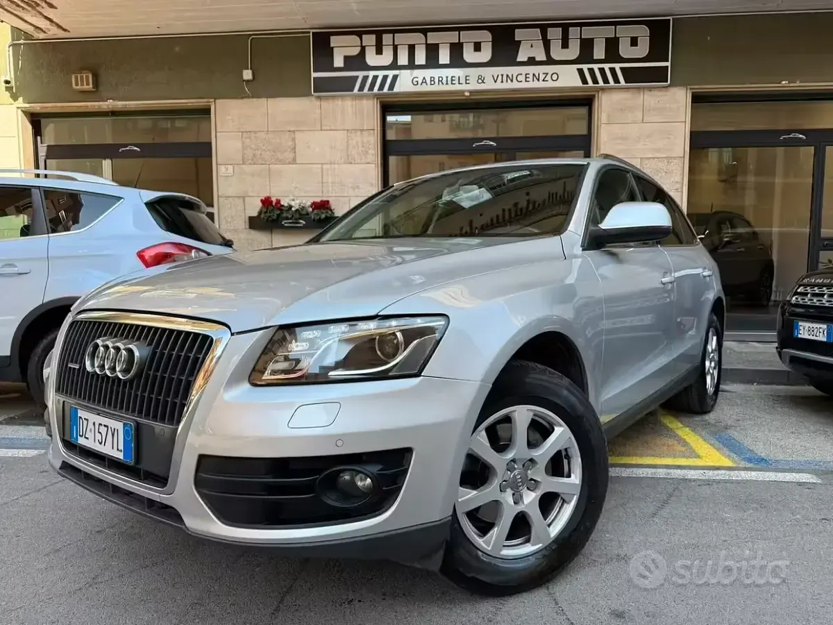 Usata Audi Q5 170 CV (125 kW) 2010 Grigio SUV