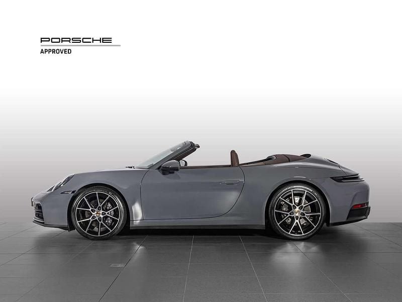Usata Porsche 992 Sport 394 CV (289 kW) 2025 Grigio ardesia neo Cabrio