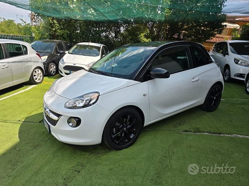 Usata Opel Adam 88 CV (64 kW) 2015 Bianco Utilitaria