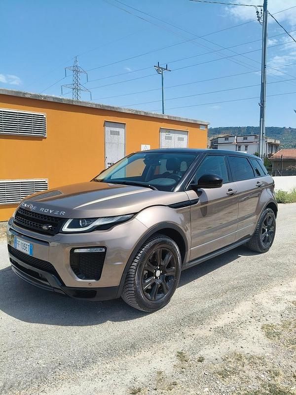 Usata Land Rover Range Rover evoque HSE 150 CV (110 kW) 2017 Marrone SUV