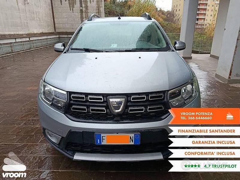 Usata Dacia Sandero Stepway 95 CV (69 kW) 2020 Grigio SUV