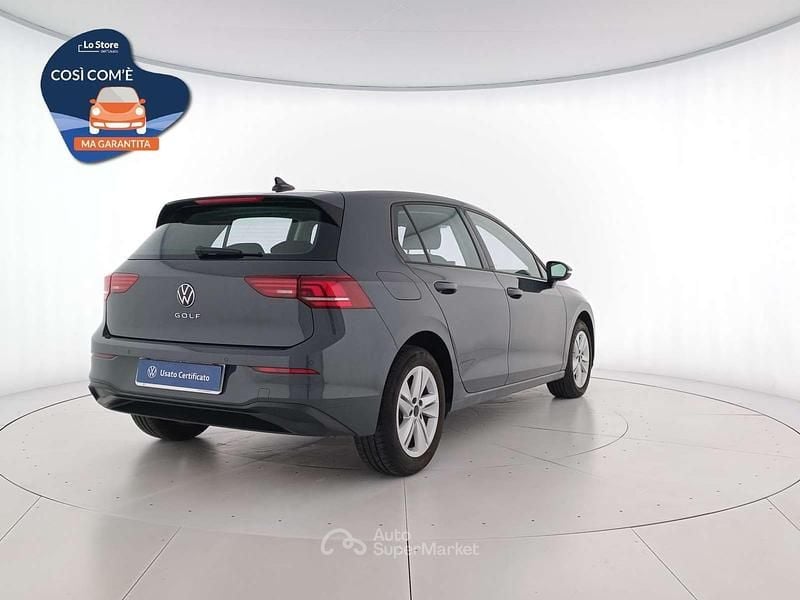 Usata VW Golf VIII Life 116 CV (85 kW) 2025 Dolphin grey metallizzato Berlina