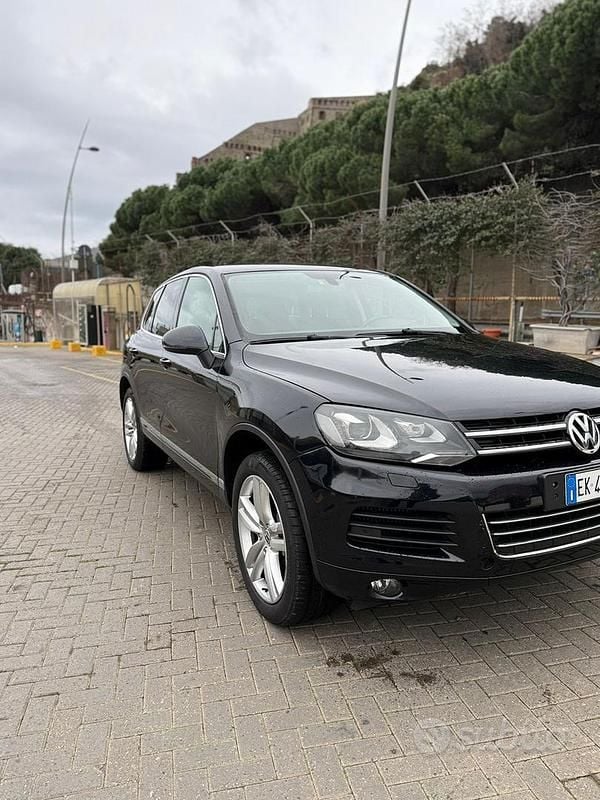 Usata VW Touareg 245 CV (180 kW) 2012 Nero SUV