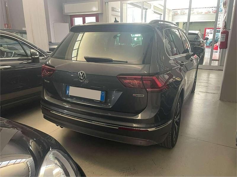 Usata VW Tiguan 150 CV (110 kW) 2018 Grigio SUV