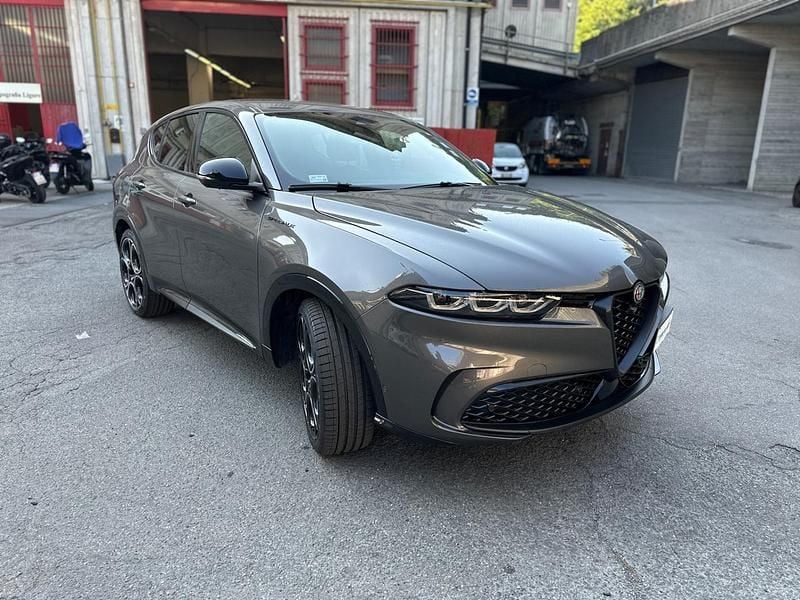 Usata Alfa Romeo Tonale Veloce 160 CV (117 kW) 2024 Grigio SUV