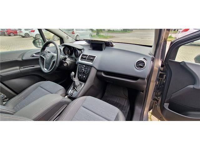 Usata Opel Meriva Cosmo 120 CV (88 kW) 2010 N.d. Monovolume