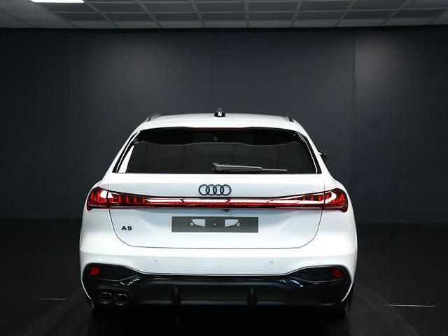 Nouvelle Audi A5 S-Line 204 ch (150 kW) 2025 Blanc Break