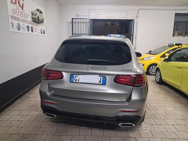 Usata Mercedes GLC300 Premium Plus 245 CV (180 kW) 2020 Grigio SUV