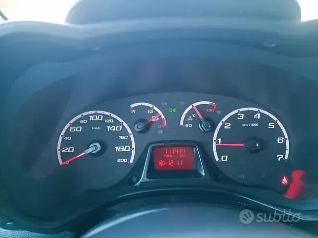 Usata Ford C-MAX Titanium 116 CV (85 kW) 2014 Grigio Monovolume