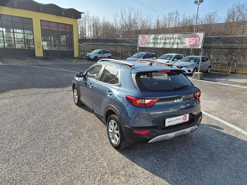 Usata Kia Stonic Style 83 CV (61 kW) 2022 Grigio SUV