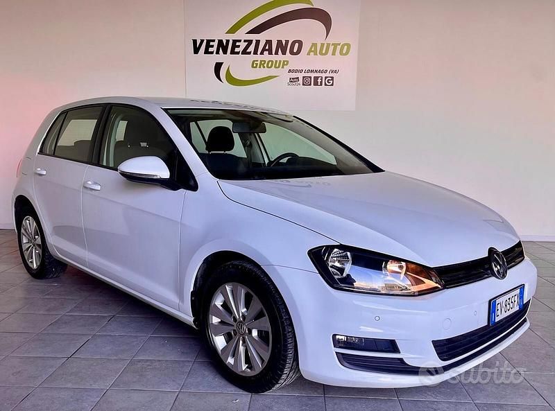 Usata VW Golf VII Comfortline 104 CV (76 kW) 2014 Bianco Berlina