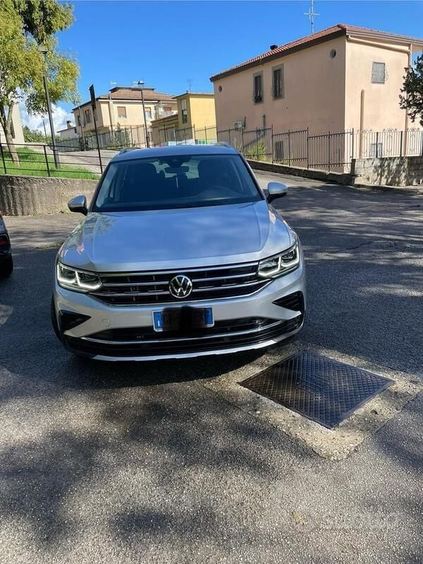 Usata VW Tiguan Elegance 150 CV (110 kW) 2021 Grigio SUV