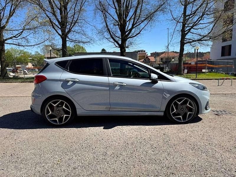 Usata Ford Fiesta ST 205 CV (150 kW) 2019 Grigio Utilitaria
