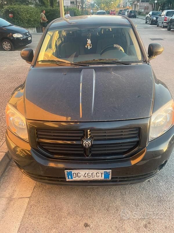 Usata Dodge Caliber 140 CV (102 kW) 2007 Nero Utilitaria