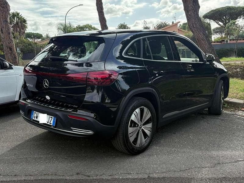 Nero Usata 2024 Mercedes EQA250+ Advanced SUV | 35.000 € (Buon prezzo) - Immagine 1/4