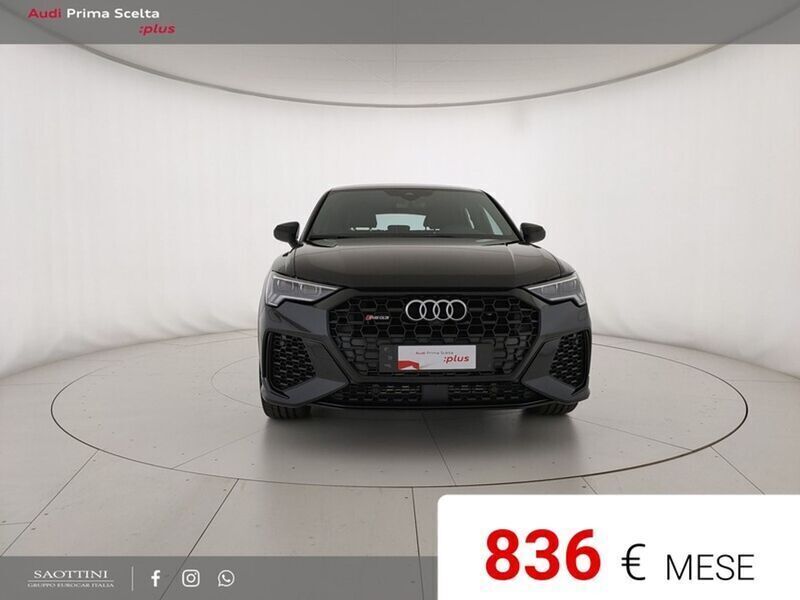 Usato 2023 Audi RS Q3 2.5 Benzin 400 CV (73.800 €)