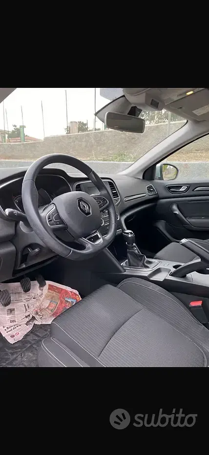 Usata Renault Mégane III 110 CV (80 kW) 2016 Berlina