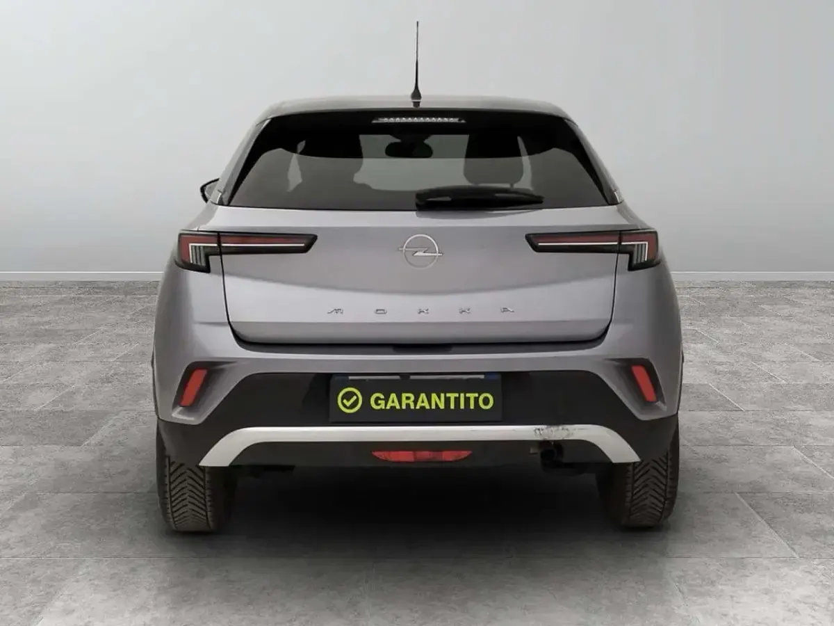 Usata Opel Mokka Elegance 101 CV (74 kW) 2023 Grigio grafene SUV