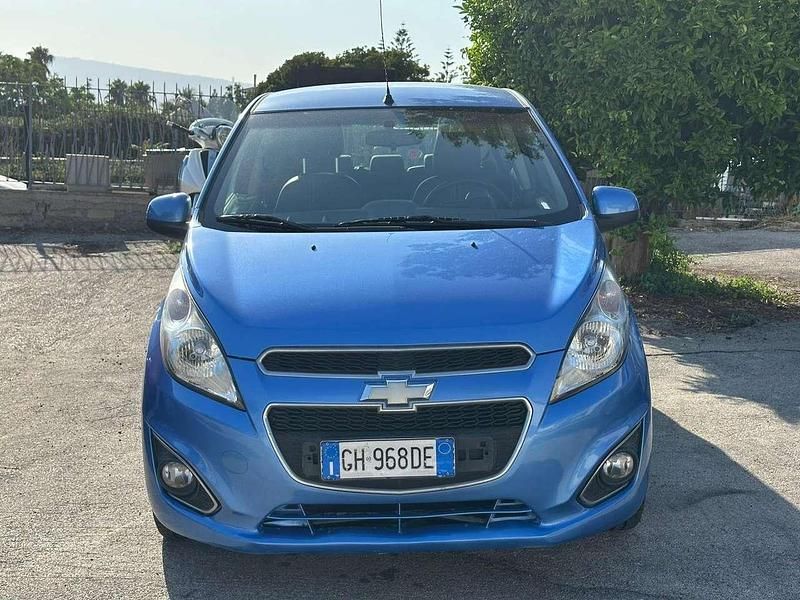 Blu/azzurro Usata 2013 Chevrolet Spark LT Due volumi | 4650 € (Buon prezzo) - Immagine 1/4