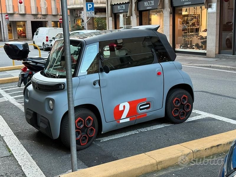 Grigio Usata 2023 Citroën AMI Utilitaria | 7200 € - Immagine 1/1