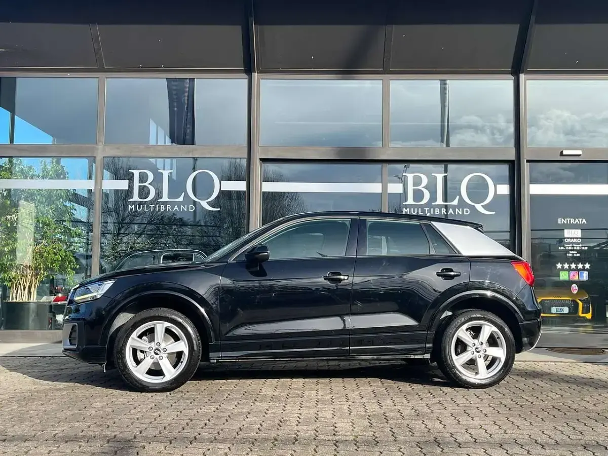 Usata Audi Q2 Admired 116 CV (85 kW) 2019 Nero SUV