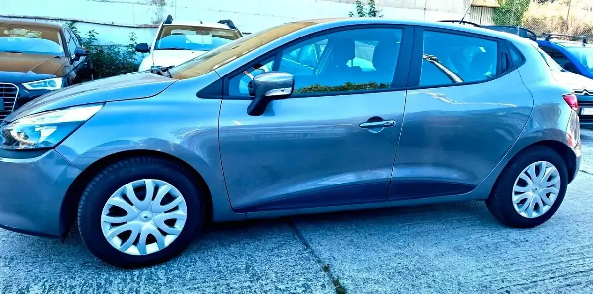 Usata Renault Clio IV 75 CV (55 kW) 2015 Grigio Berlina