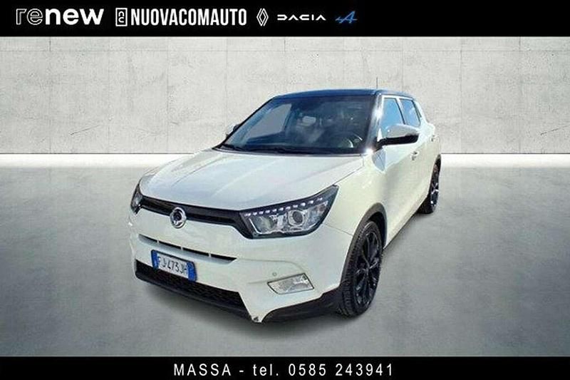 Usata Ssangyong (KGM) Tivoli 116 CV (85 kW) 2017 Bianco SUV