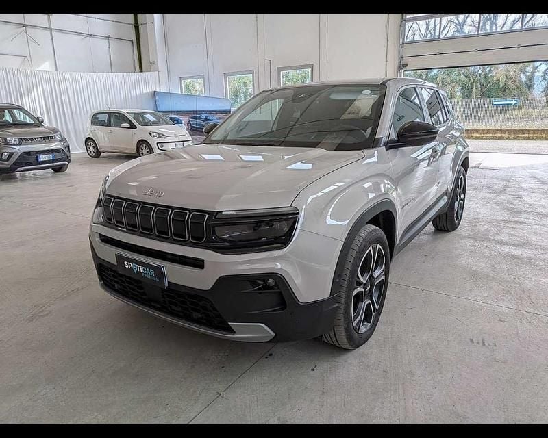 Usata Jeep Avenger Summit 101 CV (74 kW) 2025 Beige SUV