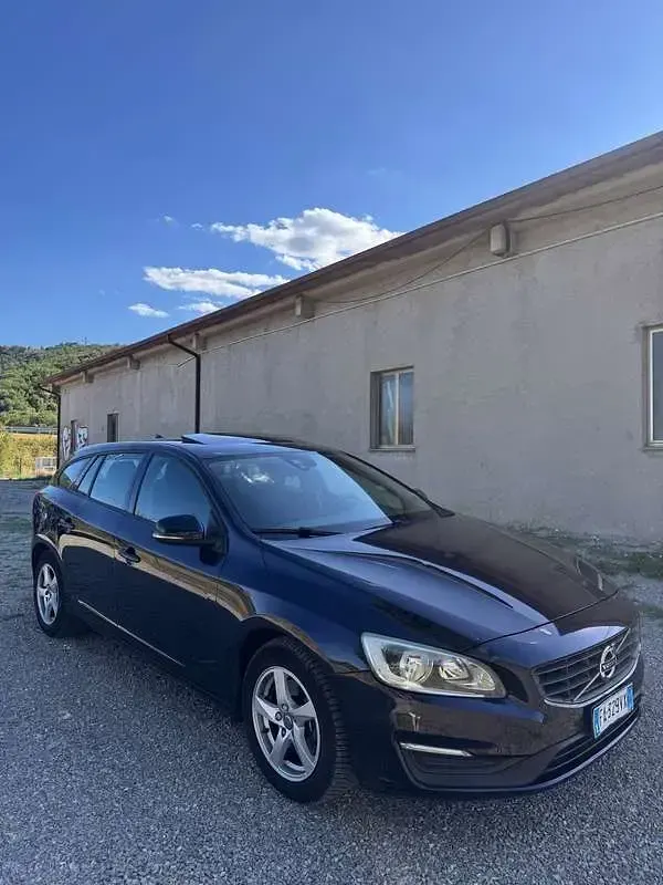 Usata Volvo V60 Summum 120 CV (88 kW) 2015 Station wagon
