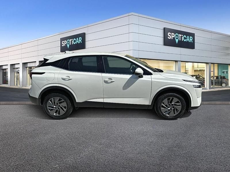 Usata Nissan Qashqai Acenta 140 CV (102 kW) 2021 Bianco SUV