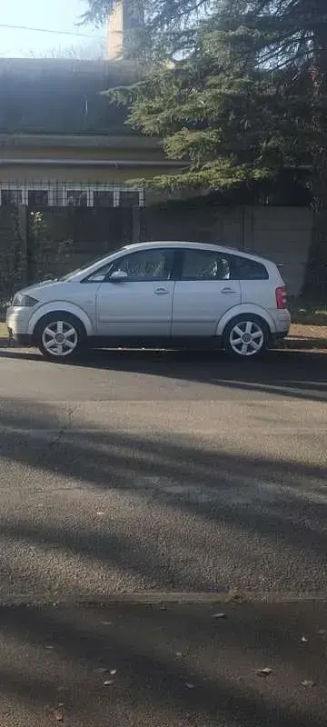 Usata Audi A2 Ambiente 75 CV (55 kW) 2000 Utilitaria