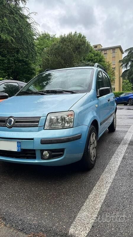 Usata 2003 Fiat Panda Dynamic Due volumi | 3500 € (Buon prezzo) - Immagine 1/4