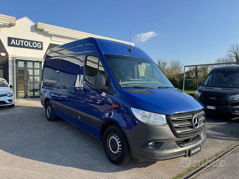 Usata Mercedes Sprinter 143 CV (105 kW) 2020 Blu Furgone