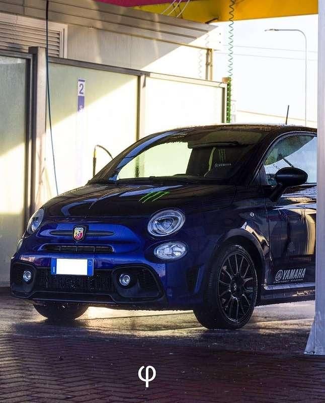 Blu/azzurro Usata 2021 Abarth 595 Due volumi | 21.000 € (Cara) - Immagine 1/4