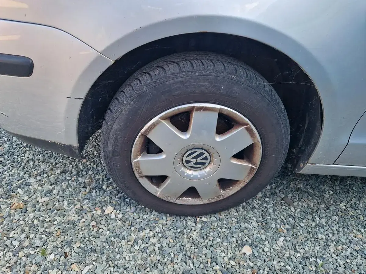 Usata VW Polo 75 CV (55 kW) 2002 Grigio Utilitaria