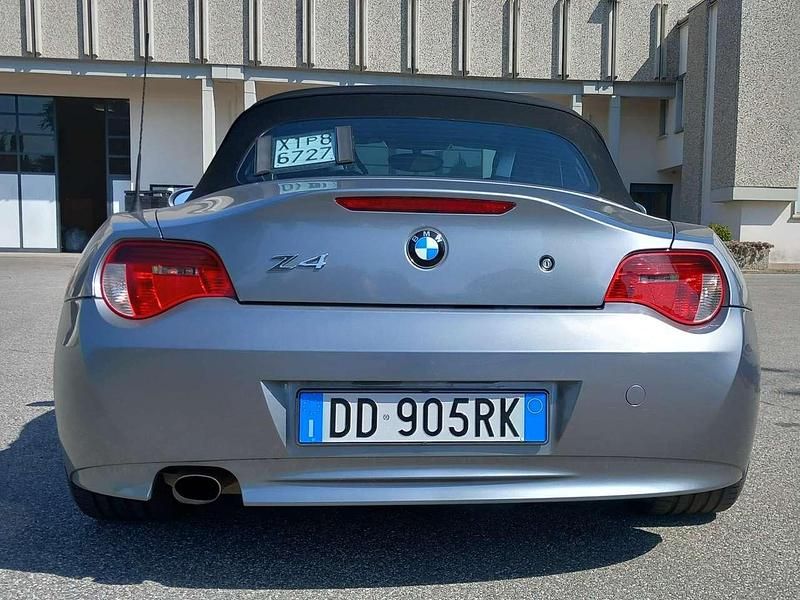 Usata BMW Z4 150 CV (110 kW) 2006 Grigio Cabrio